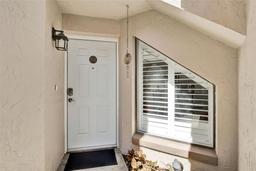 Picture of 804 Magnolia Place Unit 804, Winter Haven, FL 33884