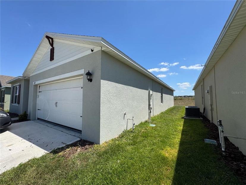 Picture of 1245 Cascades Avenue, Davenport FL 33837