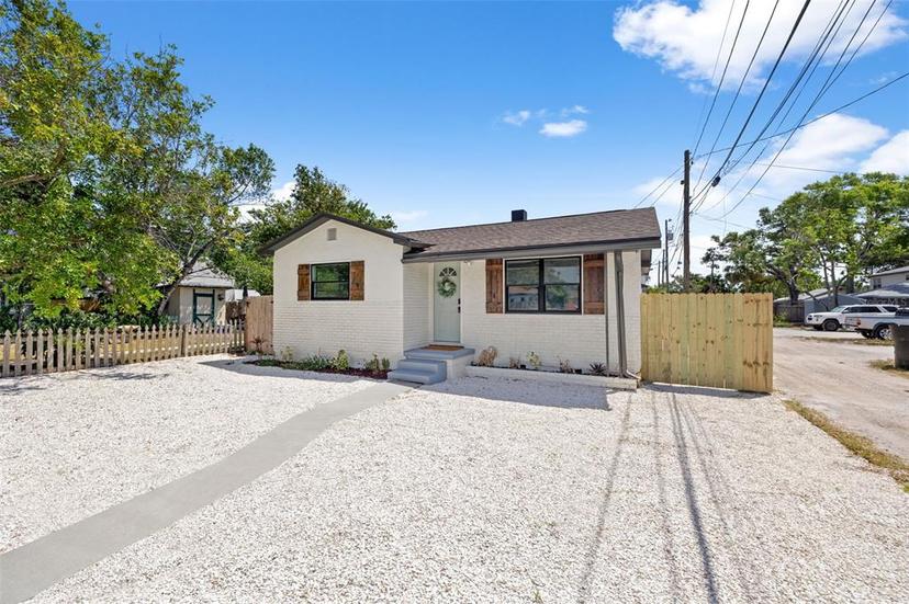 Picture of 921 Yale Street N, St Petersburg FL 33713