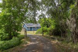Picture of 6012 SE Hawthorne Road, Gainesville, FL 32641