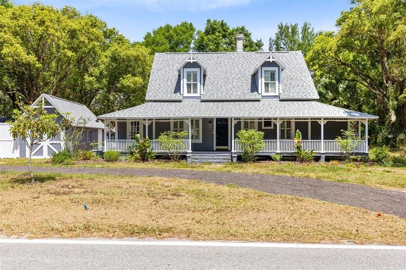 Picture of 6971 Earlwood Avenue, Mount Dora FL 32757