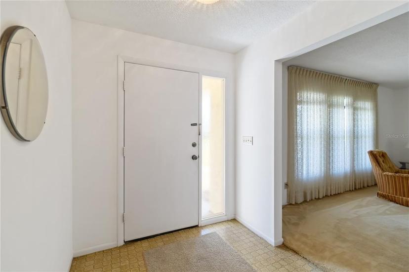 Picture of 2271 Pine View Circle, Sarasota FL 34231