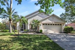 Picture of 417 Via Del Sol Drive, Davenport, FL 33896