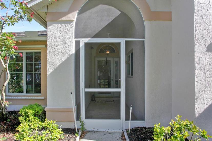 Picture of 417 Via Del Sol Drive, Davenport FL 33896