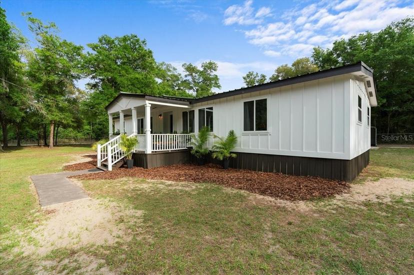 Picture of 10450 NE 70Th Lane, Bronson FL 32621