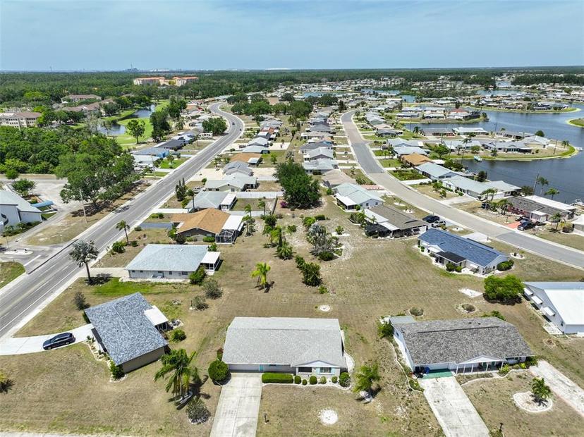 Picture of 1809 Haverford Avenue, Sun City Center FL 33573