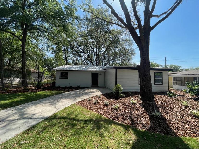 Picture of 1045 SE 18Th Terrace, Gainesville FL 32641