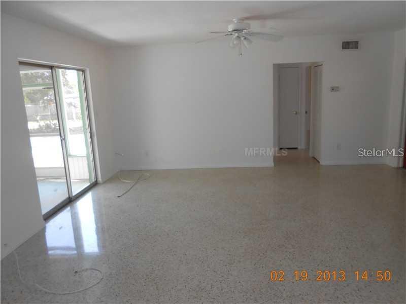Picture of 5318 7Th Avenue N, St Petersburg FL 33710