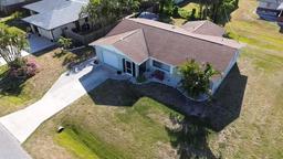 Picture of 807 Mohawk Road, Venice, FL 34293