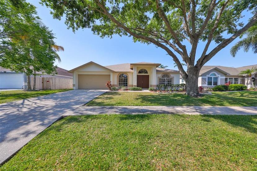 Picture of 1604 Storington Avenue, Brandon FL 33511