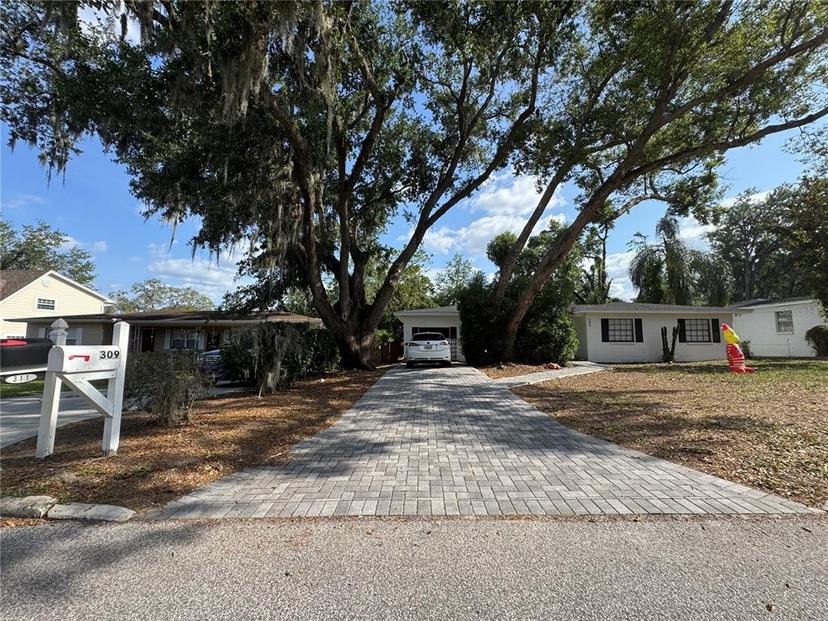 Picture of 309 Deer Park Avenue, Temple Terrace FL 33617