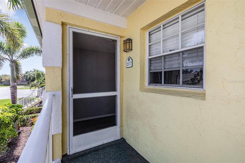 Picture of 942 Capri Isles Boulevard Unit 207, Venice FL 34292