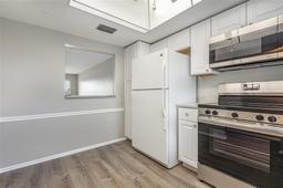 Picture of 942 Capri Isles Boulevard Unit 207, Venice, FL 34292