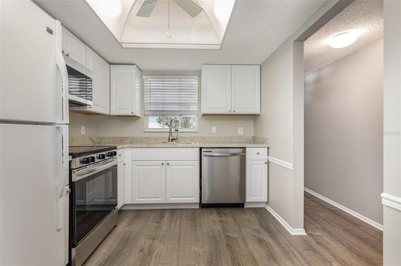 Picture of 942 Capri Isles Boulevard Unit 207, Venice FL 34292