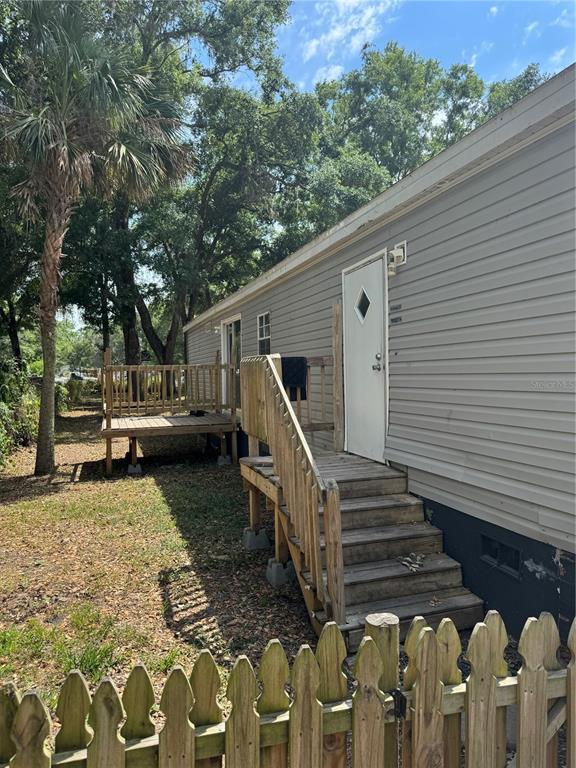 Picture of 39204 Bay Avenue, Zephyrhills FL 33540