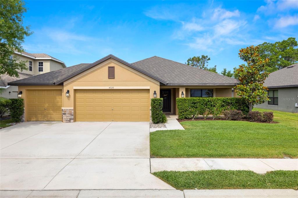Picture of 4725 Royal Birkdale Way, Wesley Chapel, FL 33543