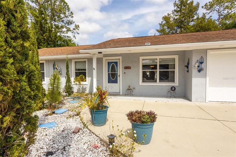 Picture of 44 Zephyr Lily Trail, Palm Coast FL 32164