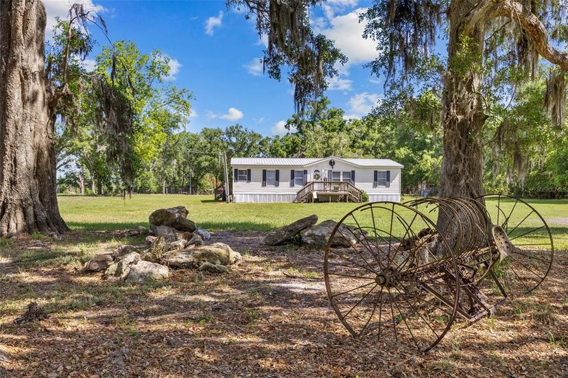 Picture of 25306 NW 142Nd Avenue, High Springs FL 32643