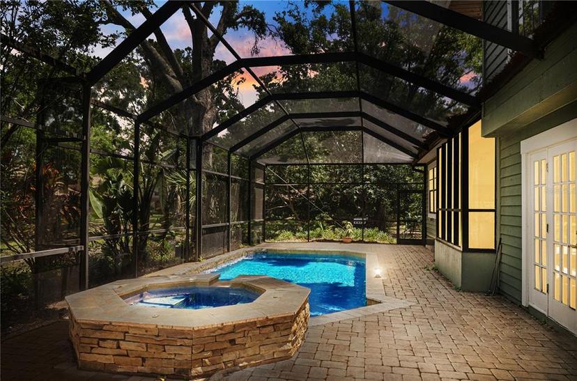 Picture of 11783 Ashley Ct, Seminole FL 33772