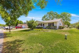 Picture of 10989 SW 86Th Avenue, Ocala, FL 34481