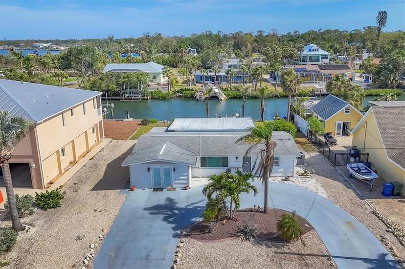 Picture of 17 Southwind Drive, Englewood FL 34223