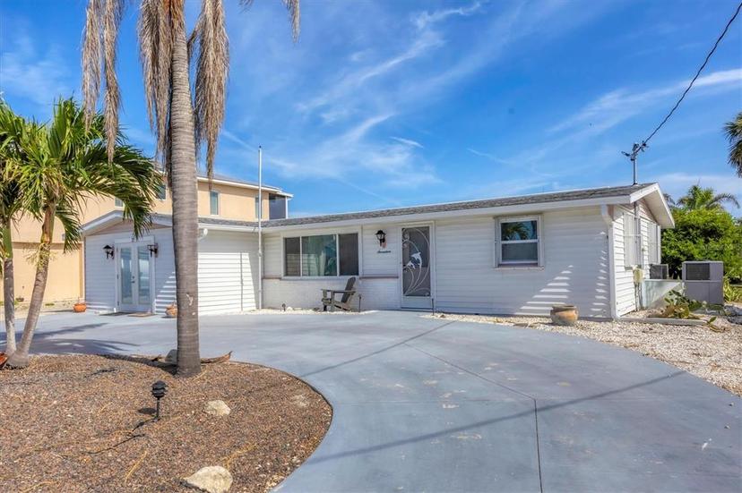 Picture of 17 Southwind Drive, Englewood FL 34223