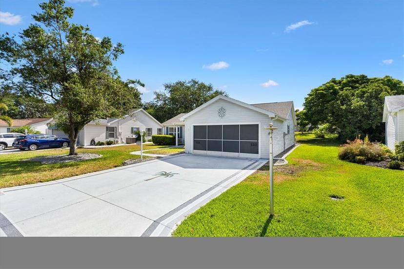 Picture of 917 Camino Del Rey Drive, The Villages FL 32159