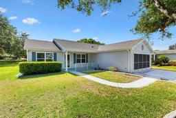 Picture of 917 Camino Del Rey Drive, The Villages, FL 32159
