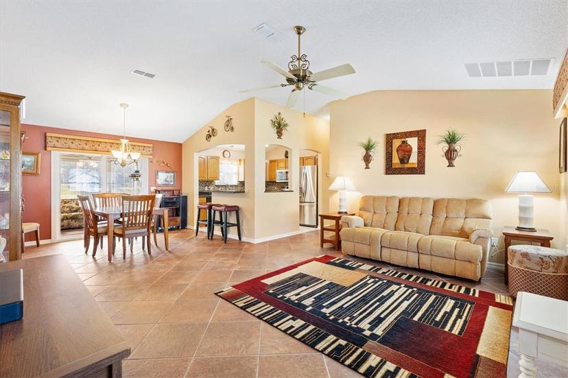 Picture of 917 Camino Del Rey Drive, The Villages FL 32159