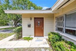 Picture of 5065 Shore Acres Boulevard Ne, St Petersburg, FL 33703