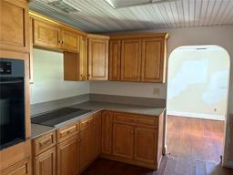 Picture of 608 Gray Avenue, Wildwood, FL 34785