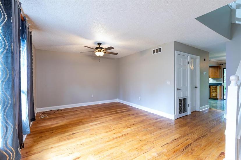Picture of 4452 Vienna Woods Way, Gainesville FL 32605