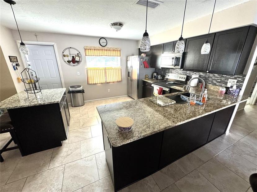 Picture of 13924 Pathfinder Drive, Tampa FL 33625