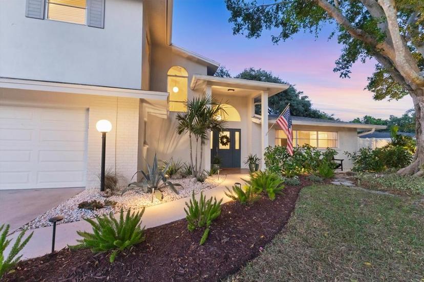 Picture of 2111 Ivory Place, Sarasota FL 34239