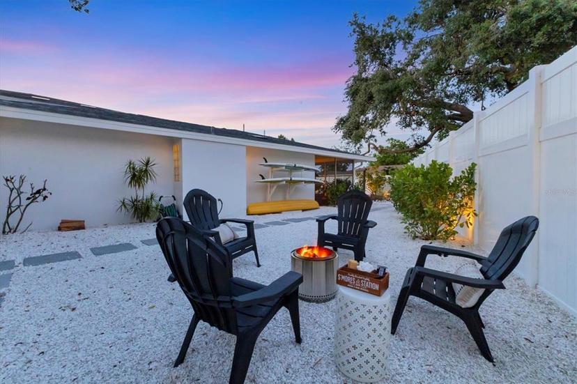 Picture of 2111 Ivory Place, Sarasota FL 34239