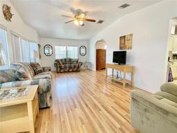 Picture of 585 Sky Harbor Drive Unit 219, Clearwater, FL 33759