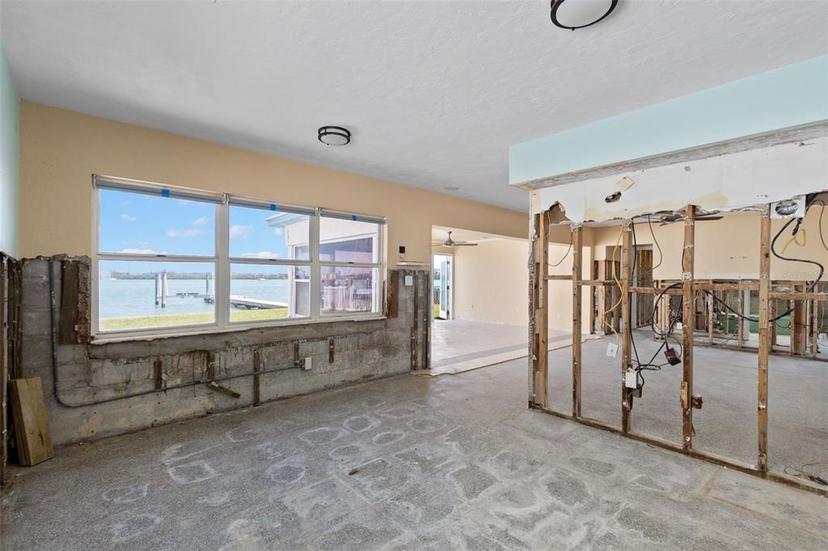 Picture of 844 Bay Point Drive, Madeira Beach FL 33708