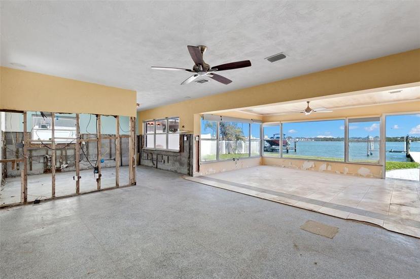 Picture of 844 Bay Point Drive, Madeira Beach FL 33708