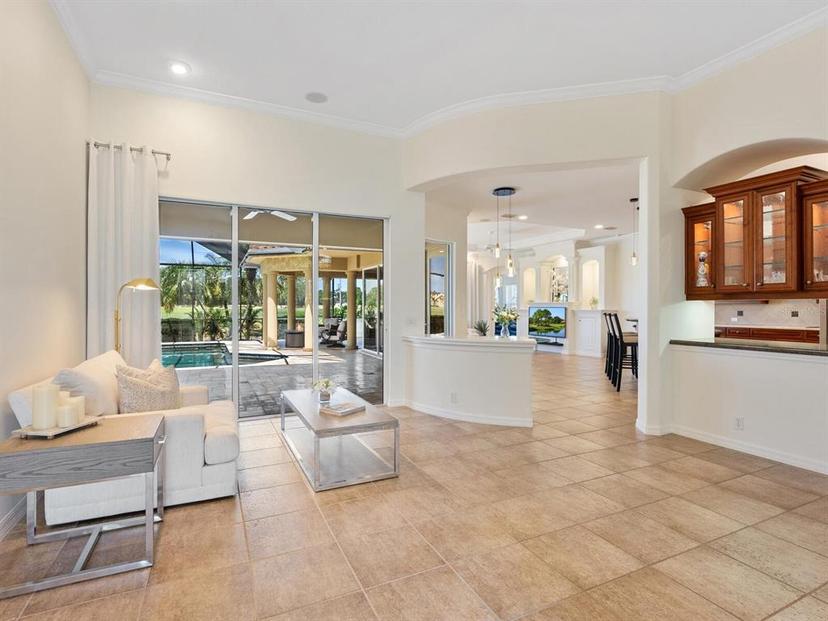Picture of 984 Chickadee Drive, Venice FL 34285