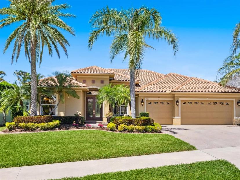 Picture of 984 Chickadee Drive, Venice FL 34285