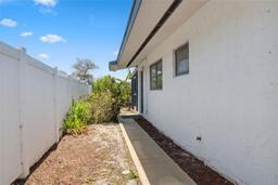 Picture of 6816 Sanderling Lane, Hudson, FL 34667
