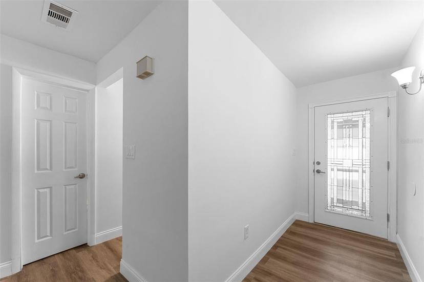 Picture of 1700 Azalea Court Unit B, Oldsmar FL 34677