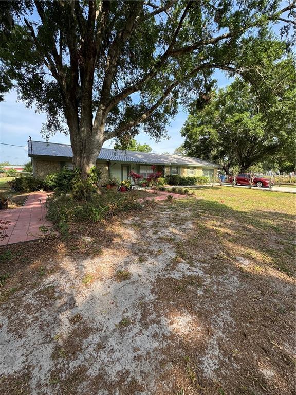 Picture of 125 S Wiggins Road, Plant City FL 33566