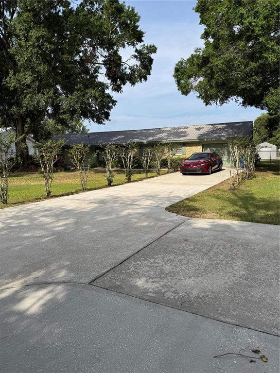 Picture of 125 S Wiggins Road, Plant City FL 33566