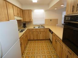Picture of 6636 Timbercove Lane Unit 6636, New Port Richey, FL 34653