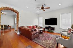 Picture of 6922 Duffy Lane, Tampa, FL 33616