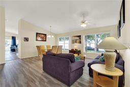 Picture of 550 Castlemain Circle, Davenport, FL 33897