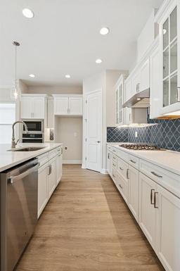 Picture of 2225 Seagrass Point Unit 470, Kissimmee, FL 34747