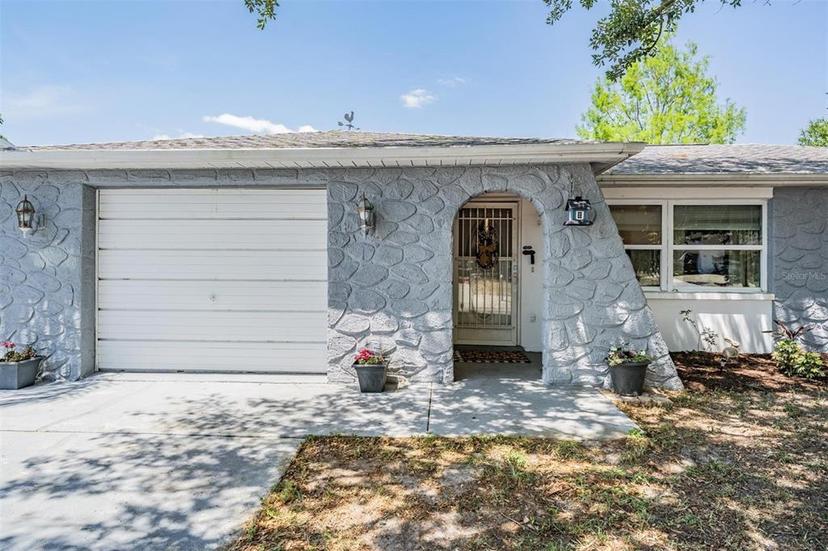Picture of 6333 Aberdeen Avenue, New Port Richey FL 34653