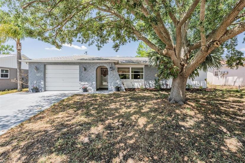 Picture of 6333 Aberdeen Avenue, New Port Richey FL 34653